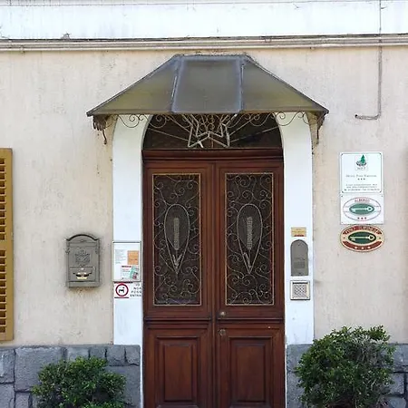 Gasthof Hotel Pino Torinese 3*